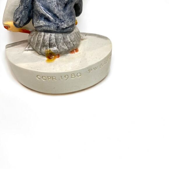 1980 Sebastian Miniatures Figurine Girl Sailboat 3 Inch Numbered - Picture 4 of 6